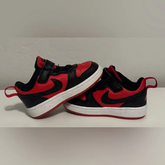 Nike Kids Black and Red Sneakers - Picture 3 of 5